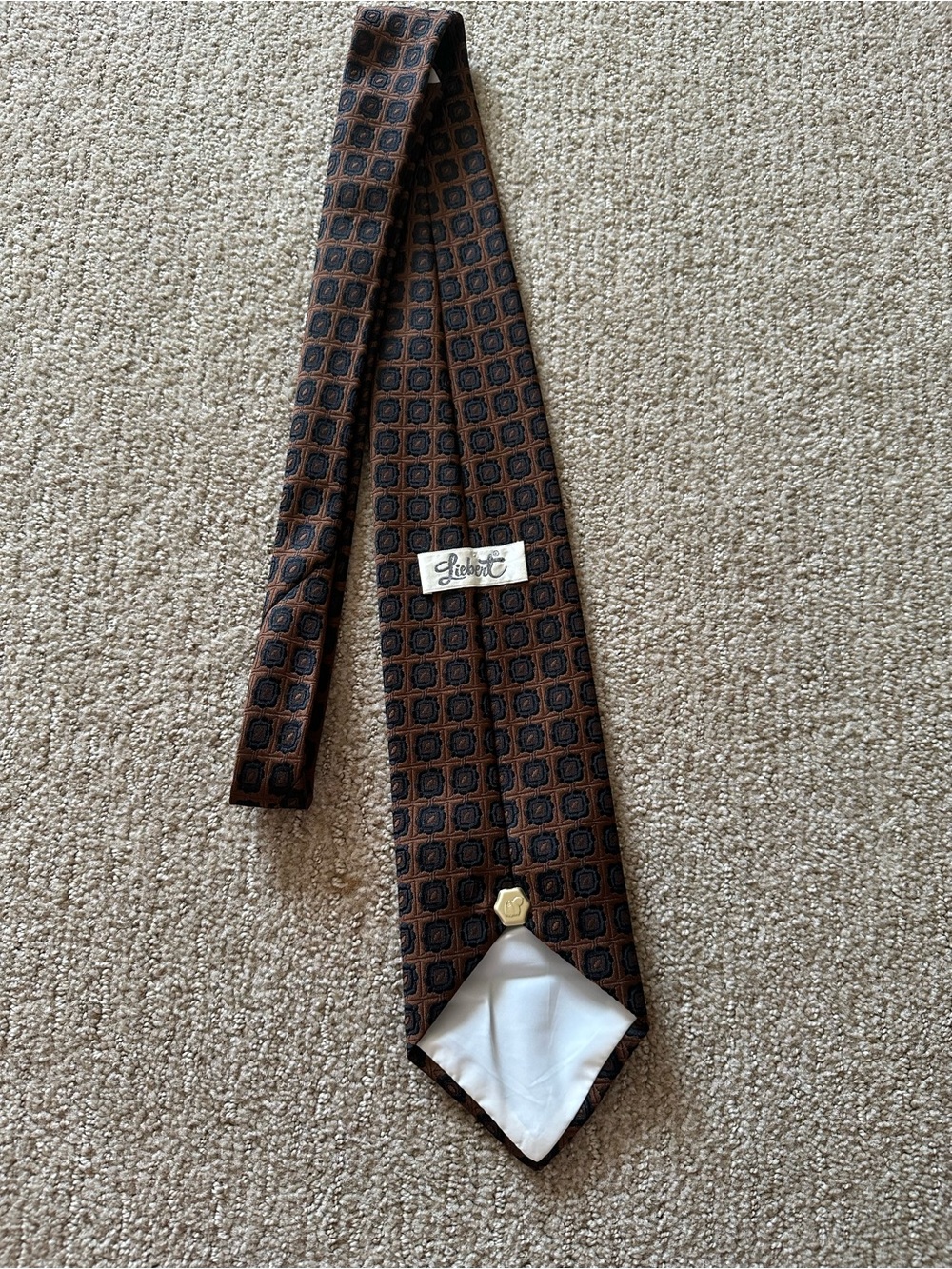 Vintage Liebert Brown Medallion Tie - 70’s Retro Academia Dark Minimalist